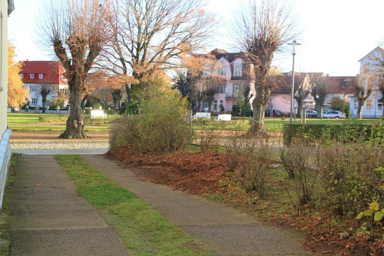 Auszeit Am Lindenpark Lägenhet Ostseebad Kühlungsborn Exteriör bild