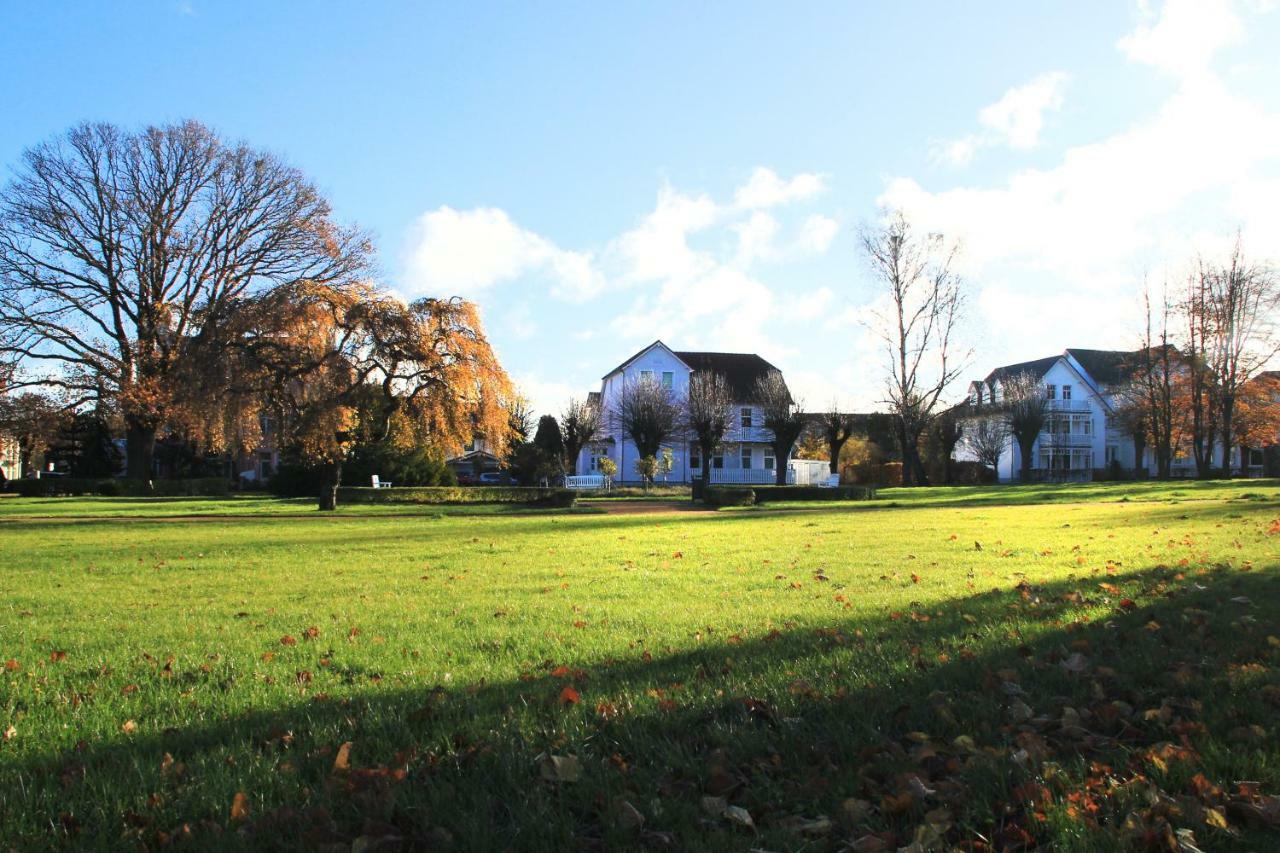 Auszeit Am Lindenpark Lägenhet Ostseebad Kühlungsborn Exteriör bild